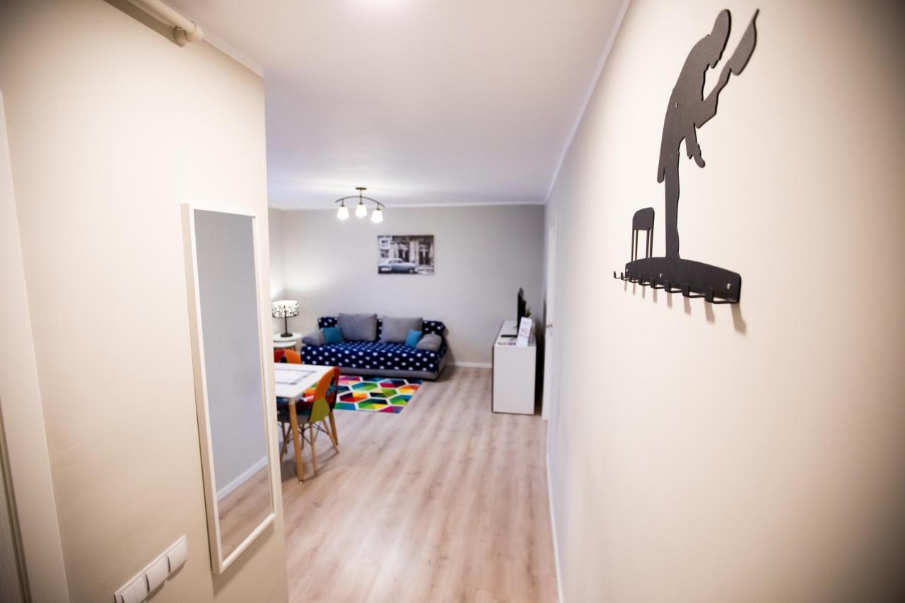 Travel Homzzz Central Apartments - Tusnad Тиргу-Муреш Екстер'єр фото